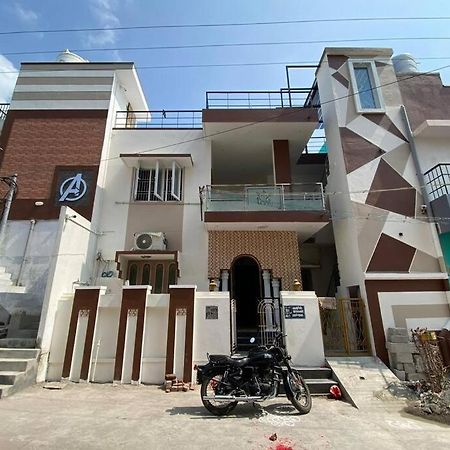 Kr Homestay Tiruvannāmalai Exterior photo